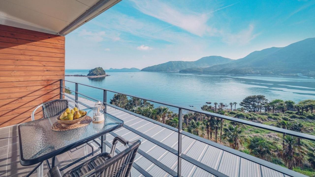 Arasol Pension Кодже Экстерьер фото