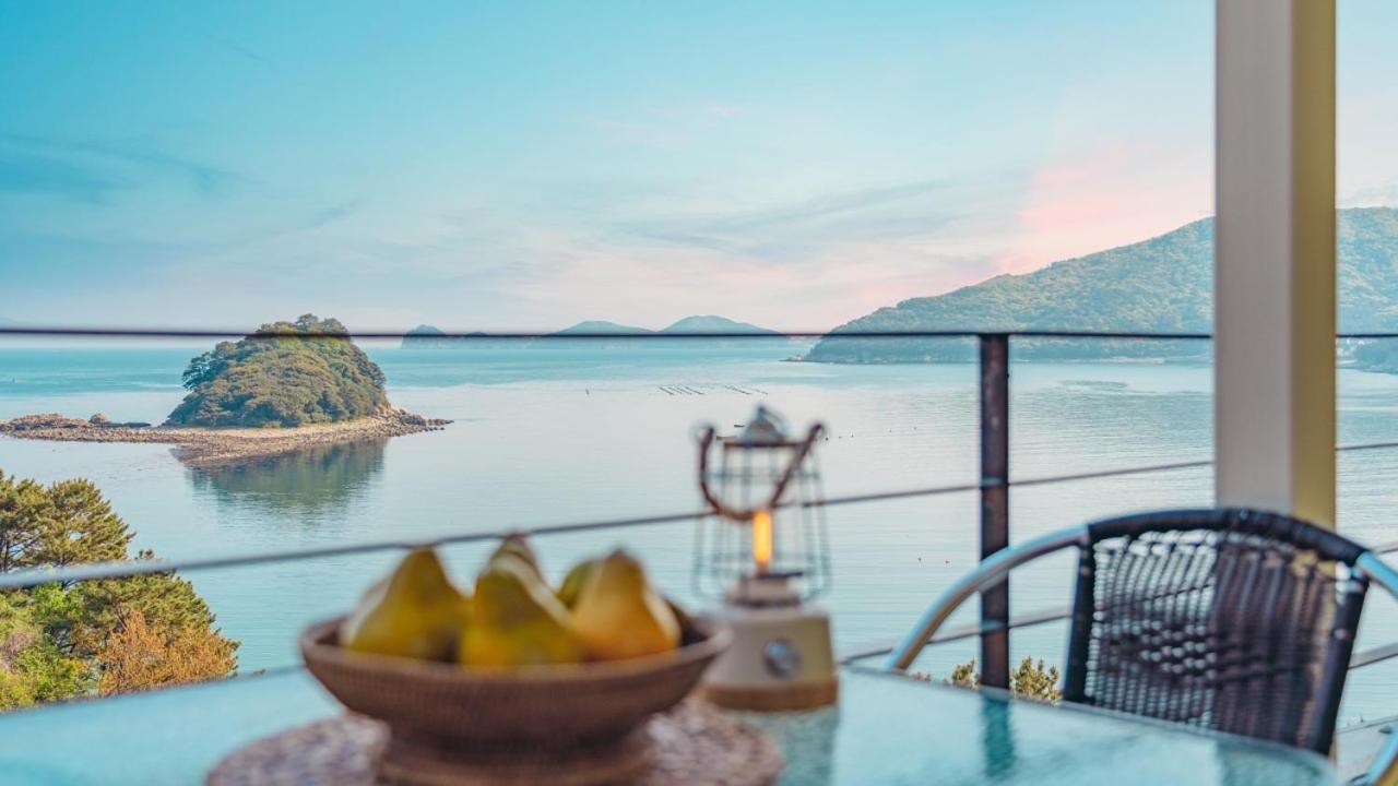 Arasol Pension Кодже Экстерьер фото