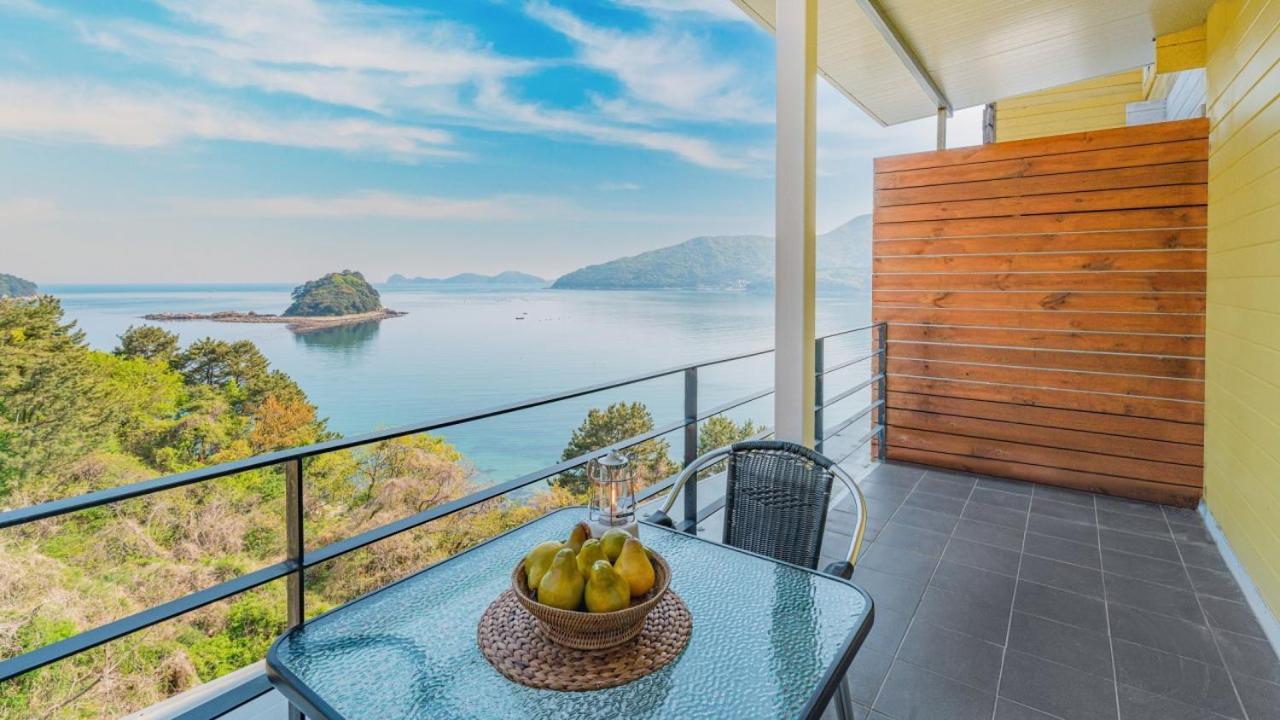 Arasol Pension Кодже Экстерьер фото