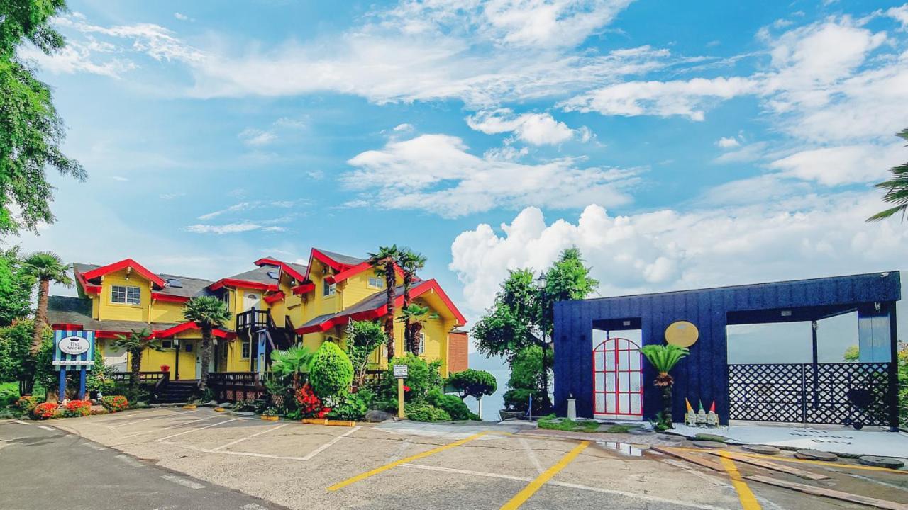 Arasol Pension Кодже Экстерьер фото