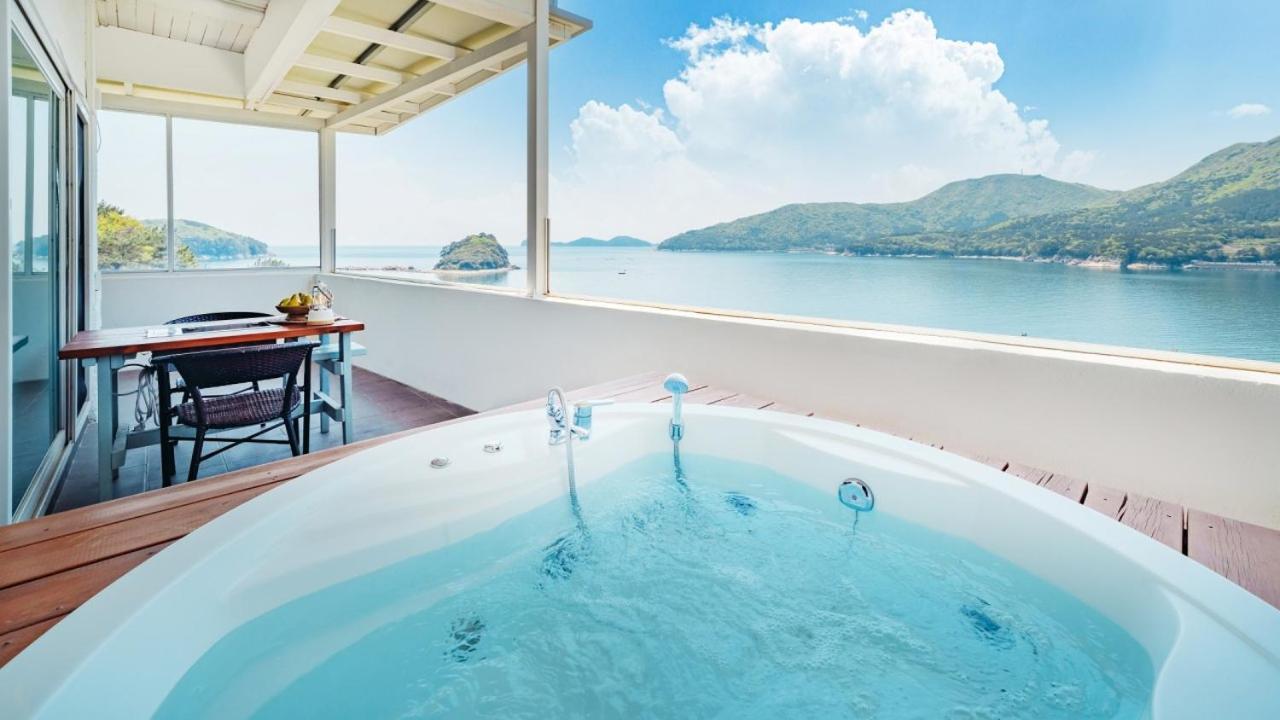 Arasol Pension Кодже Экстерьер фото